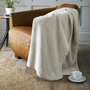 The Lyndon Company Windsor Beige Throw